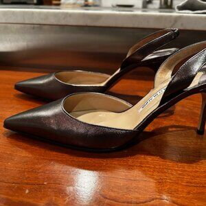 Manolo Blahnik Carolyne 70 Anthracite Slingback Pump 38.5